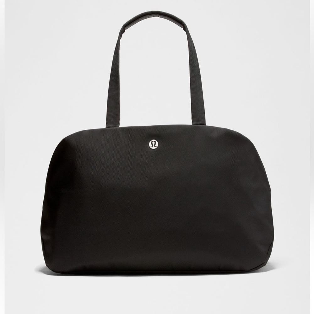 Like New Lululemon City Essentials Tote Travel Carry On Bag Black 25L